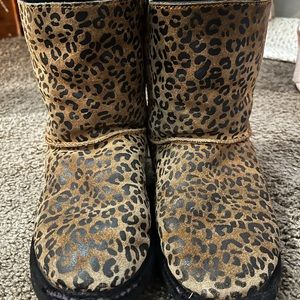 Cheetah Print UGG Australia Boots Size 4